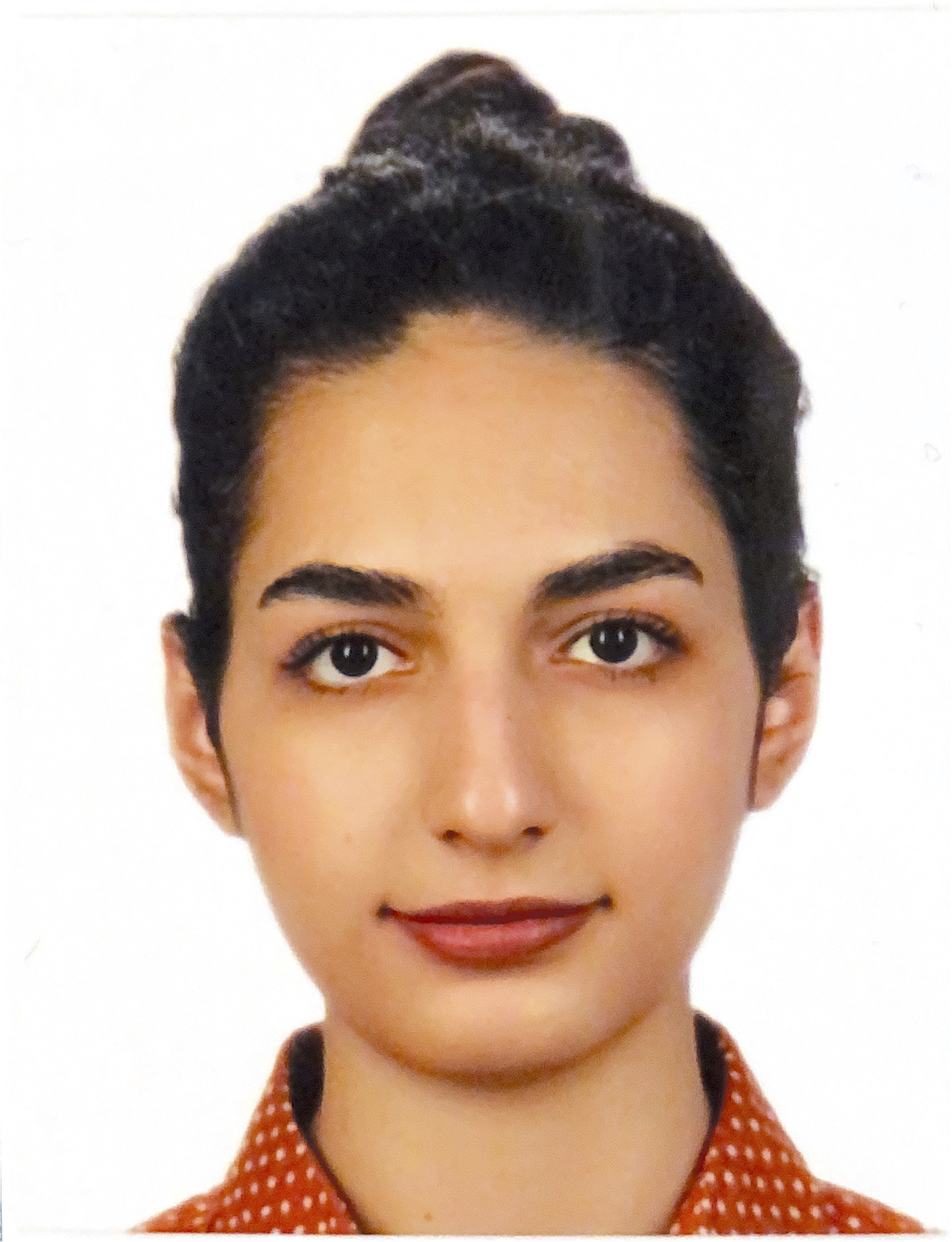 Portrait of Motahare Mousavi